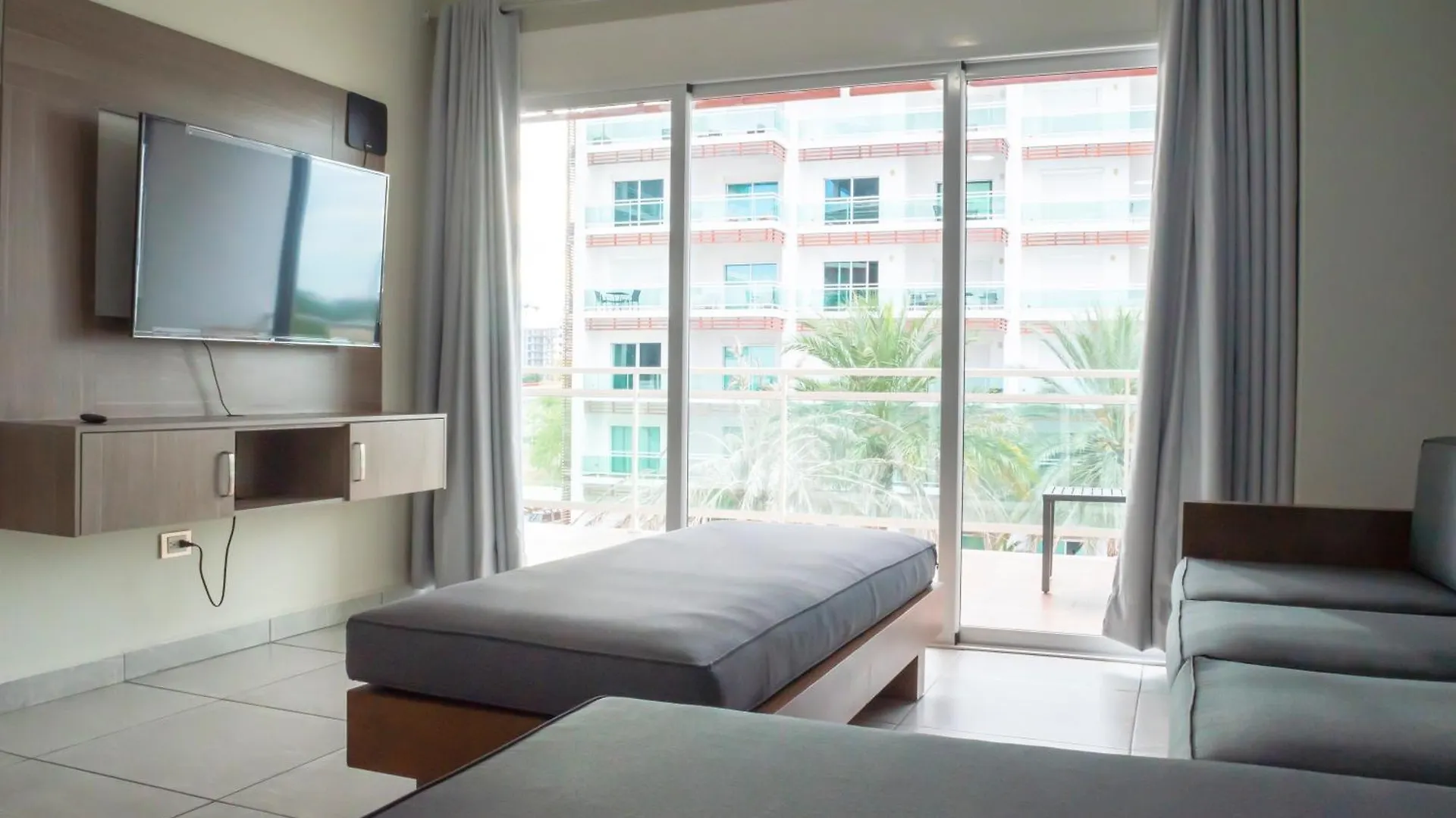 Condominio Con Una Bonita Vista Del Puerto Deportivo De G P S Rentas Mazatlán Appartement